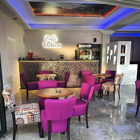 Hotel Victoria Lukavica Екстер'єр фото