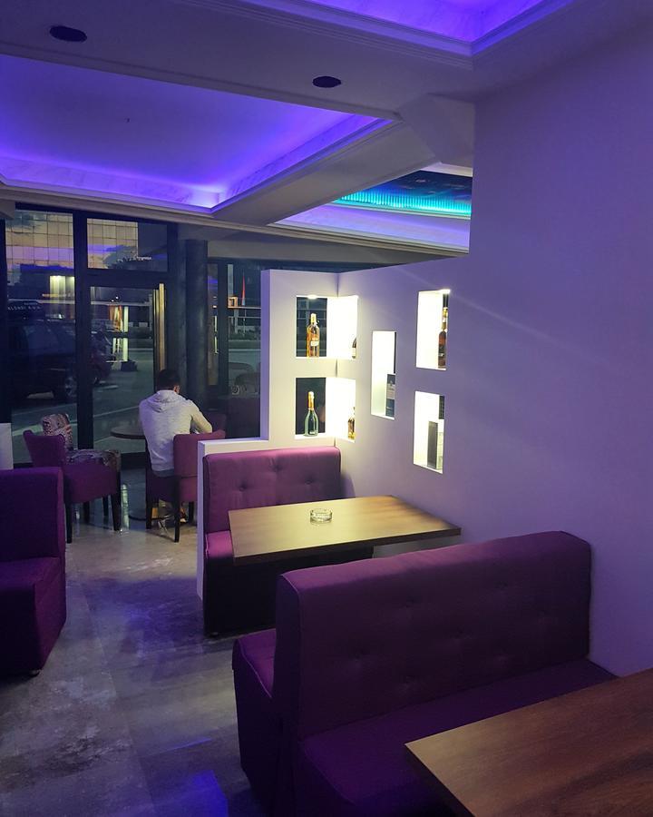 Hotel Victoria Lukavica Екстер'єр фото